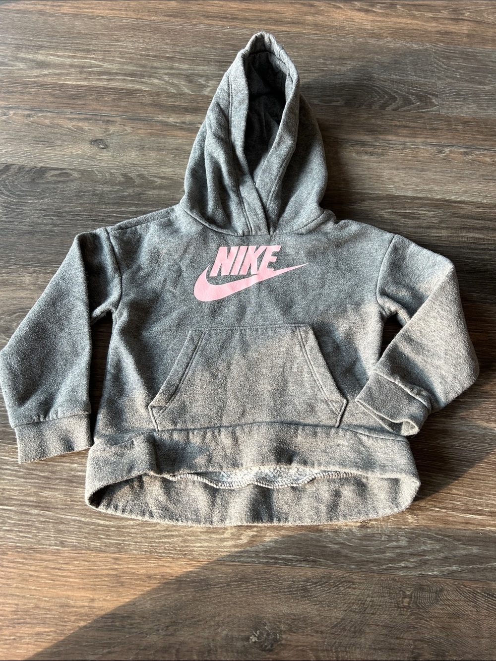 4/$20 Nike Kids Gray Pullover Hoodie with Pink Swoosh Sz 3T